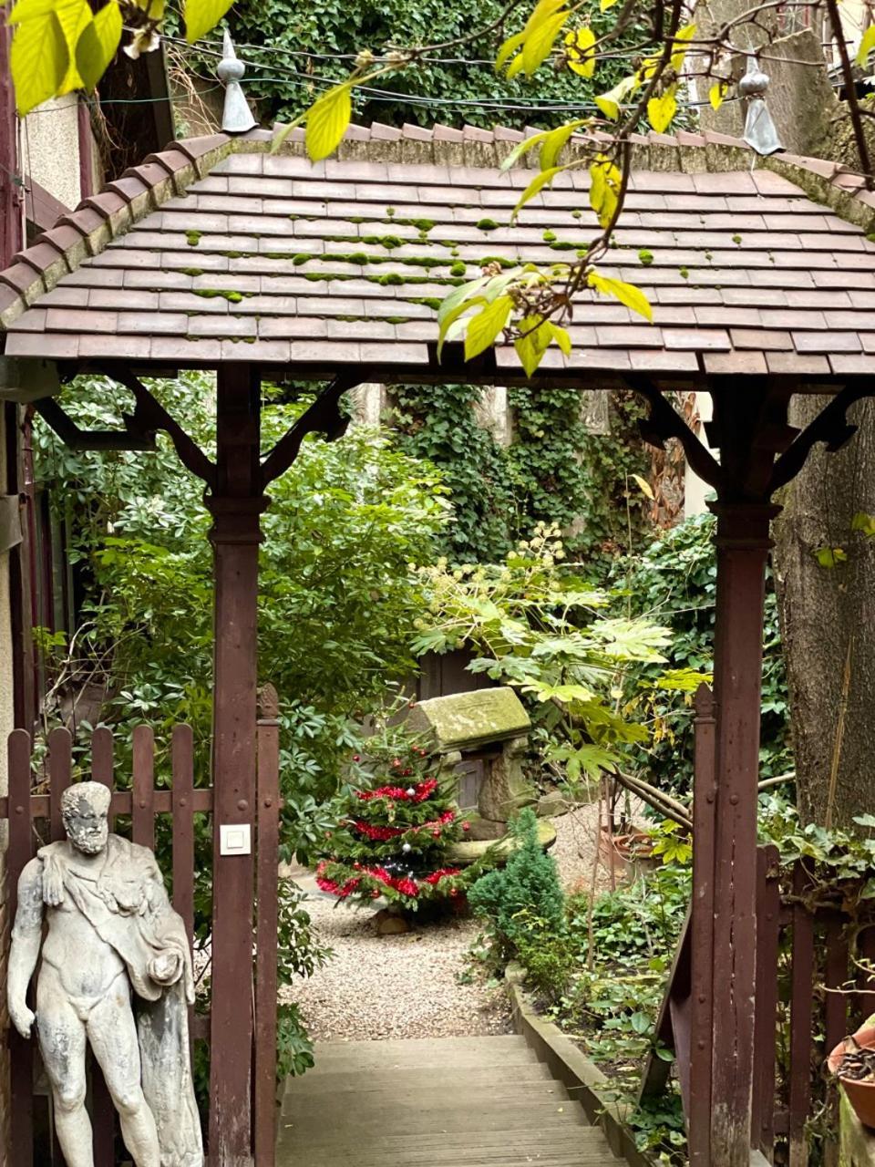 New : Atelier Artiste Montmartre Leilighet Paris Eksteriør bilde